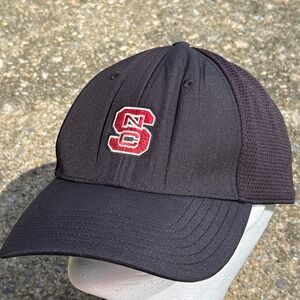 TaylorMade NC State Wolfpack Golf Hat Black A-Flex Stretch Fit Cap L/XL Mens
